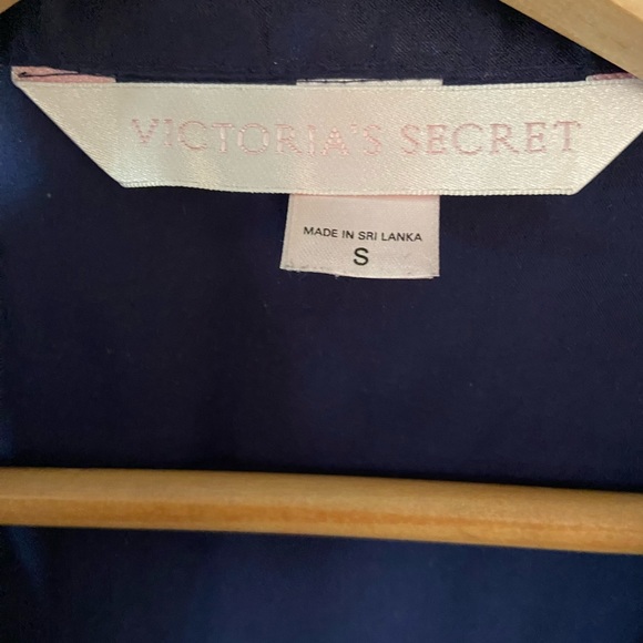 Victoria’s Secret satin like fabric pj /loungewear set Navy blue, elastic waist. - Picture 3 of 6